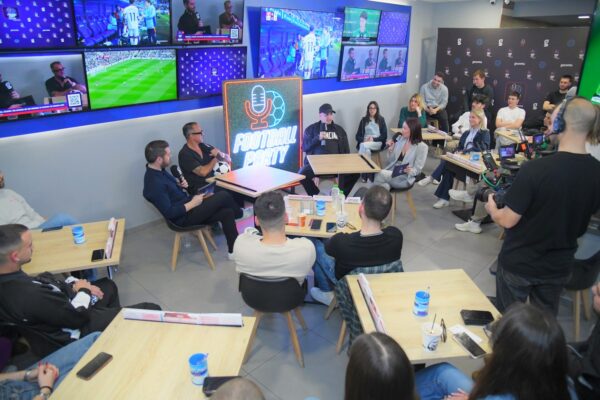 Πάμε Στοίχημα football party by Gazzetta με βραζιλιάνικο στυλ – Λουτσιάνο Ντε Σόουζα και Mc Daddy για τα ντέρμπι των playoffs, το αξέχαστο γκολ στη Λεωφόρο και τις οικογενειακές ιστορίες