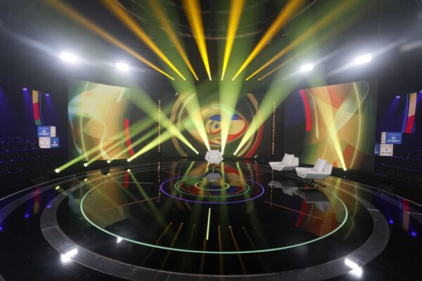 Big Brother: Πρεμιέρα για τους 16 συγκατοίκους, με εκπλήξεις και ανατροπές – Απόψε στις 21.00 στον ΣΚΑΪ – Δείτε το τρέιλερ