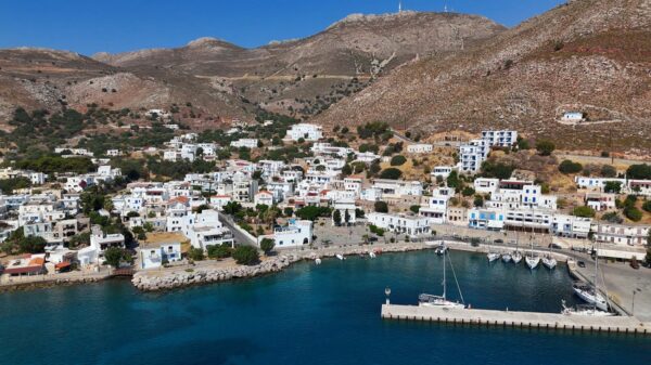 ΣΚΑΪ: Το Happy Traveller  μας ταξιδεύει στη Ρόδο και την Τήλο