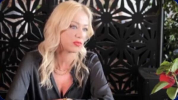 Έφη Αλεβίζου: «”Πάγωσα” όταν ο γιατρός είπε την λέξη καρκίνος» (βίντεο)