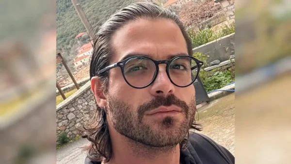 Άρης Μουγκοπέτρος: Ο δεξιοτέχνης του κλαρίνου ακρωτηριάστηκε σε δύο δάχτυλα μετά από κροτίδα που «έσκασε» στα χέρια του