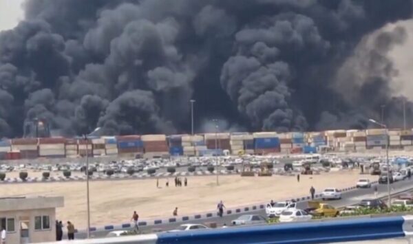 Ιράν: Τεράστια έκρηξη στο λιμάνι του Μπαντάρ Αμπάς –Τουλάχιστον 406 τραυματίες – Βίντεο