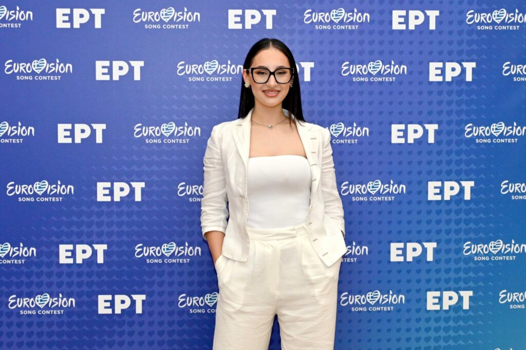 Eurovision 2025: «Αποκαλυπτήρια» για την εμφάνιση της Κλαυδίας – Το φόρεμα, τα σκουλαρίκια της γιαγιάς και το γούρι της