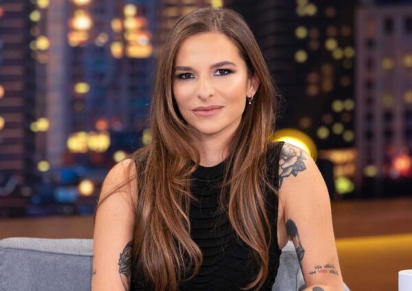 Εριέττα Κούρκουλου για τις κακοποιημένες γυναίκες: «Κάντε την γ@@@ερώτηση»