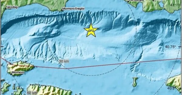 Ισχυρός σεισμός 6,2 Ρίχτερ στην Κωνσταντινούπολη – Δείτε βίντεο