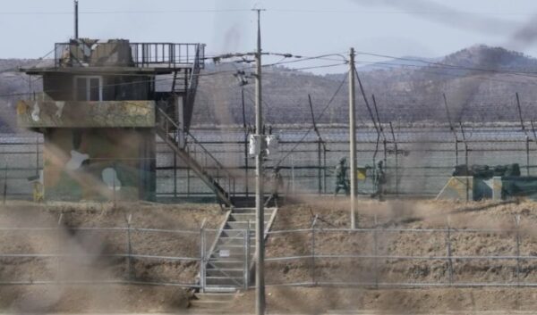 Bόρεια Κορέα: Τρομακτικές μαρτυρίες για βασανιστήρια στα στρατόπεδα – Από πειράματα σε ανθρώπους μέχρι δολοφονίες παιδιών σε θαλάμους αερίων