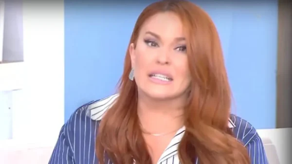 Σίσσυ Χρηστίδου: Ξέσπασε σε κλάματα μετά την αναφορά του Ανδρέα Μικρούτσικου στη δικαστική της διαμάχη με τον Θοδωρή Μαραντίνη (βίντεο)