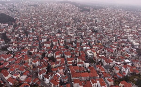 «Όπου Υπάρχει Ελλάδα»: Απευθείας σύνδεση από την Κοζάνη – Σήμερα στις 14.45, στον ΣΚΑΪ