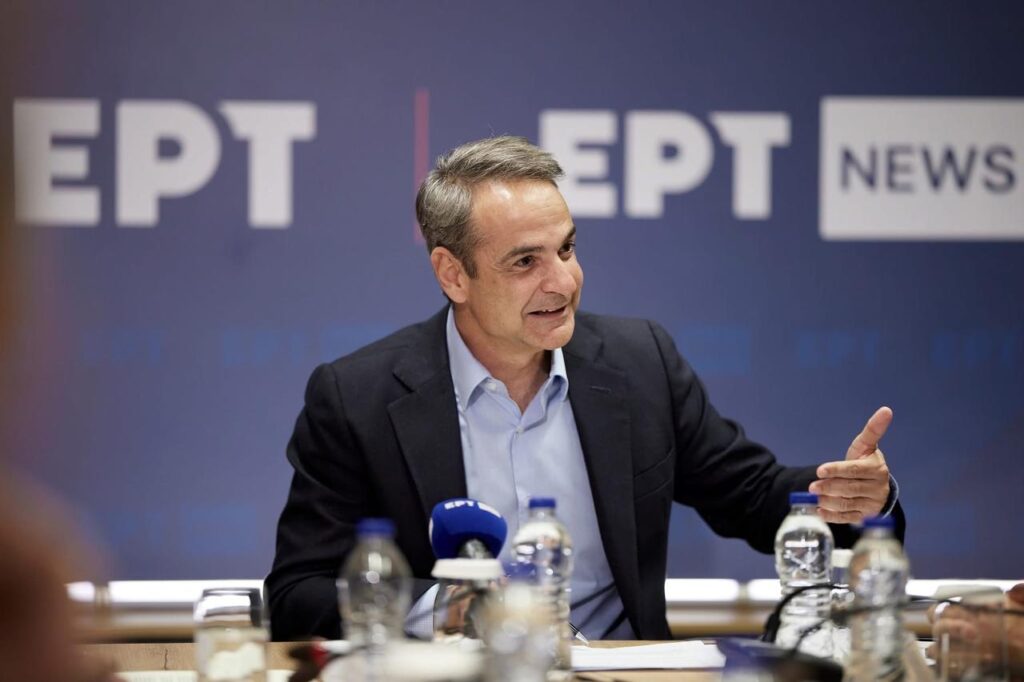 Ο Κυριάκος Μητσοτάκης επισκέφθηκε την ΕΡΤ και ενημερώθηκε για τις νέες υπηρεσίες καθολικής προσβασιμότητας σε άτομα με αναπηρία
