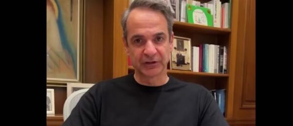 Μητσοτάκης:  Το βίντεο στο TikTok για την κατάληψη στη Νομική Σχολή