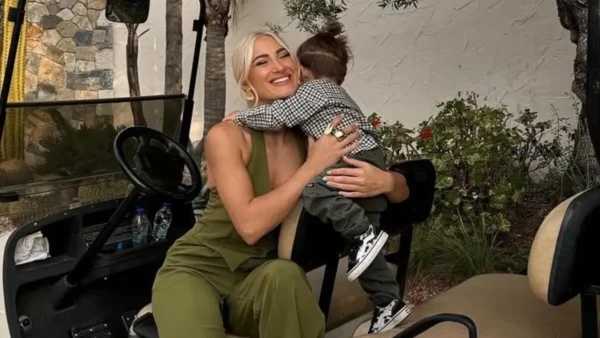 Ξεσπά η Ιωάννα Τούνη: «Το παιδάκι μου θα  αντιληφθεί πόσο πειθαρχημένη και δουλευταρού είναι η μαμά του» (βίντεο)