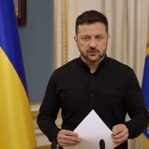 Ο Λευκός Οίκος δεν έχει αποκλείσει το ενδεχόμενο ο Ζελένσκι να βρίσκεται στην Αλάσκα κατά τη διάρκεια της συνάντησης Τραμπ-Πούτιν – Η δήλωση των Ευρωπαίων ηγετών