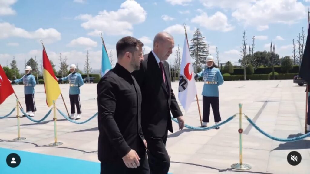 Μάρκο Ρούμπιο: Δεν έχω μεγάλες προσδοκίες για τις συνομιλίες στην Τουρκία – Πρόοδο μόνο με απευθείας επαφή Τραμπ και Πούτιν – Ίσως αύριο αρχίσουν οι συνομιλίες των αντιπροσωπειών