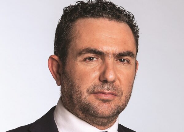 O Φώτης Καφαράκης στον ΣΚΑΙ – Η ανακοίνωση του σταθμού