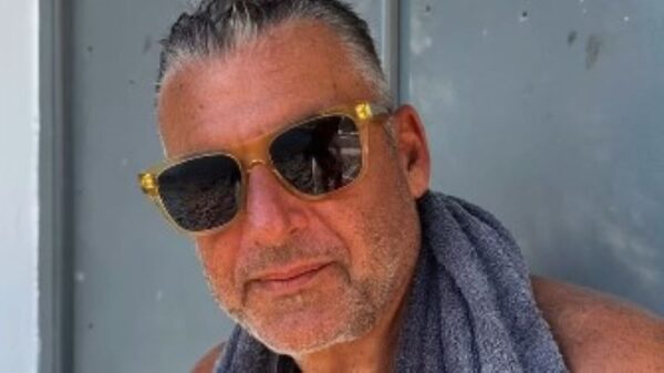 Γιώργος Λιάγκας: Αποκλεισμένος στην Τήνο λόγω ανέμων – «Μήπως βιαστήκατε εκεί στο υπουργείο;»