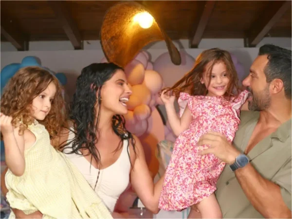 Χριστίνα Μπόμπα – Σάκης Τανιμανίδης: Το ξεχωριστό πάρτι γενεθλίων των δίδυμων κοριτσιών τους (βίντεο)