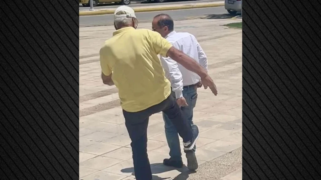 Επεισόδιο έξω από το δημαρχείο Ραφήνας: Πρώην δήμαρχος επιτέθηκε με κλωτσιές στον Ευάγγελο Μπουρνού