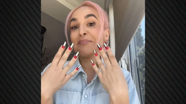 Γιάννα Τερζή: Το βίντεο στο Tik Tok με το χορό της και το μανικιούρ στα χρώματα της …παλαιστινιακής σημαίας!