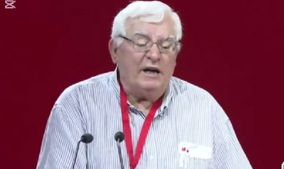Πάνος Τριγάζης : Παράπονα για τη ζέστη και την έλλειψη κλιματισμού στο συνέδριο του ΣΥΡΙΖΑ (βίντεο)