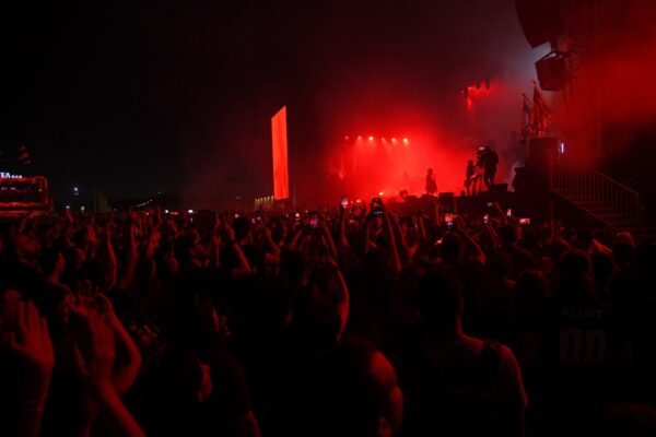 Οι Prodigy «τα έσπασαν» στην Πλατεία Νερού – Μια αξέχαστη μουσική βραδιά με το opaponline.gr στο Release Athens Festival