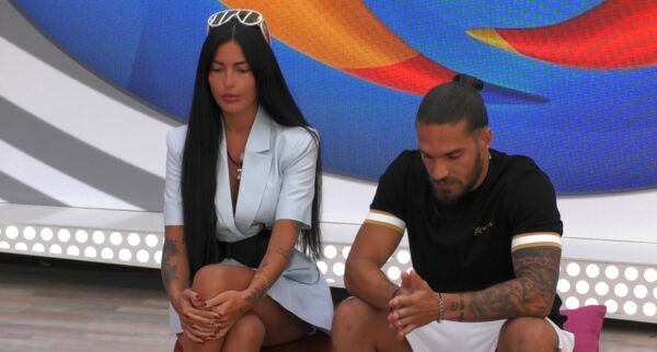 Big Brother: Όλοι υποψήφιοι και διπλή αποχώρηση την Κυριακή – Απόψε στις 23.15 (Τρέϊλερ και αποσπάσματα)