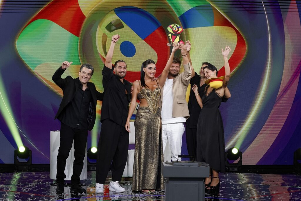 Big Brother: Σαρωτική επιτυχία στον τελικό – Στο 25,1% η τηλεθέαση στην ανακοίνωση του αποτελέσματος – Δείτε αποσπάσματα από το live