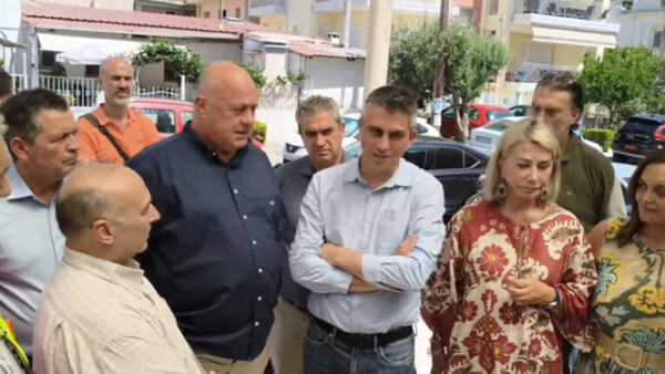 Αχ.Μπέος: Επίθεση στη Ζέττα Μακρή παρουσία του υπουργού Χρήστου Δήμα (βίντεο)