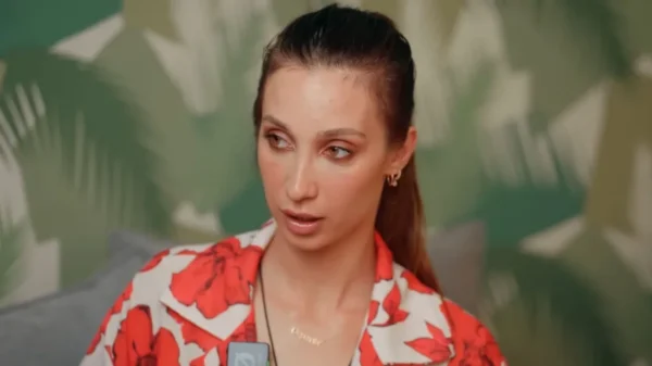 Δήμητρα Βαμβακούση για την κόρη της: Πιο πολύ απ’ όλα με συγκινεί ότι έμαθε να κάνει τον σταυρό της (βίντεο)