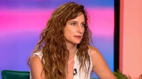 Μαρίνα Καλογήρου: Κακοποιήθηκα από 4 έως 14 ετών από δύο οικογενειακούς φίλους και δύο συγγενείς (βίντεο)