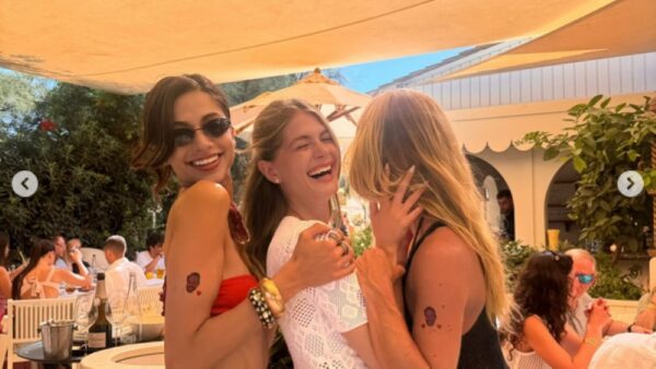Αμαλία Κωστοπούλου: Νέο πάρτι στο Σαν Τροπέ μαζί με την αδελφή της και τις φίλες τους πριν από τον γάμο με τον Τζέικ Μέντγουελ