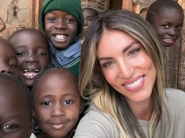 Αθηνά Οικονομάκου:  To ταξίδι της στην  Αφρική – «Η καρδιά μου είναι ήδη γεμάτη»