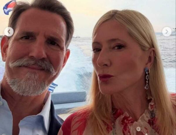 Παύλος Ντε Γκρές – Μαρί Σαντάλ: Γιορτάζουν 30 χρόνια γάμου – Φωτογραφίες