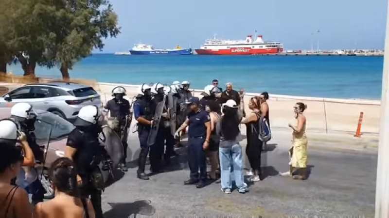 Ρόδος: Αποβιβάστηκαν στο νησί οι Ισραηλινοί τουρίστες από το “Crown Iris” – Προηγήθηκαν επεισόδια με διαδηλωτές – Έγιναν 8 συλλήψεις – Βίντεο