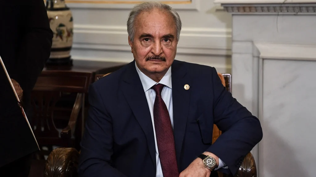 Πρωτοφανής κρίση ΕΕ-Λιβύης: Το καθεστώς Χαφτάρ έδιωξε την ευρωπαϊκή αποστολή για το μεταναστευτικό -«Είναι ανεπιθύμητοι»