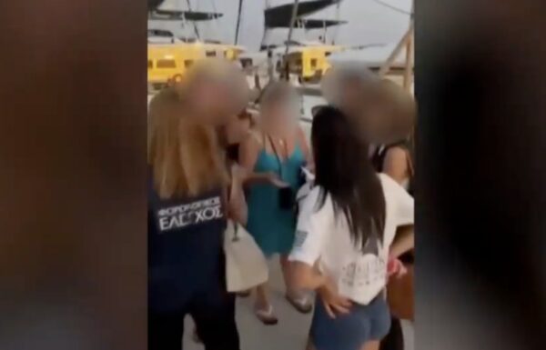 Στη Σαντορίνη ελεγκτές της ΑΑΔΕ – Συνολικά πρόστιμα 34.140 ευρώ