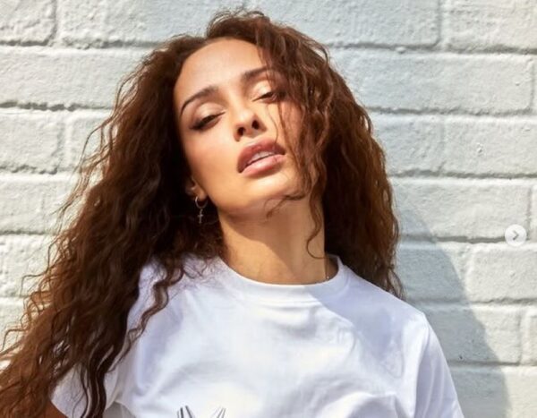 Ελένη Φουρέιρα: «Αφότου γέννησα είπα στη μητέρα μου ότι δεν το πιστεύω πως μεγάλωσε τέσσερα παιδιά, χωρίς λεφτά» (βίντεο)