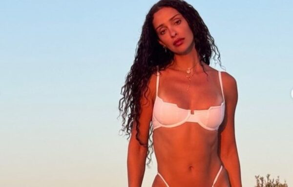 Eλένη Φουρέϊρα: Νέες φωτογραφίες από τις Αυγουστιάτικες διακοπές της