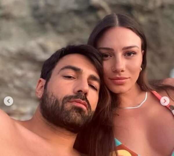 Αντρέας Γεωργίου – Σιμώνη Χριστοδούλου: Αποκάλυψαν τους νονούς της κόρης τους – Φωτογραφία