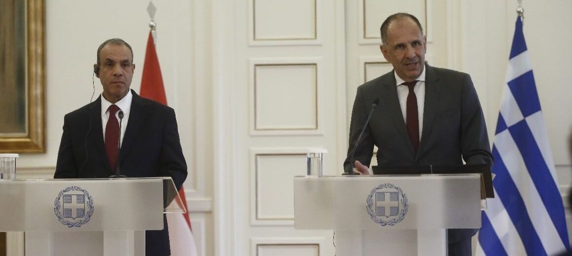 Ελλάδα και Αίγυπτος συζητούν την επέκταση της οριοθέτησης της Αποκλειστικής Οικονομικής Ζώνης