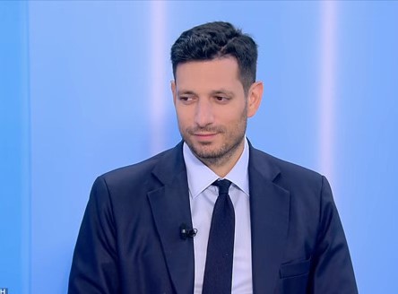 Κυρανάκης: «Τελευταίο καλοκαίρι στα ΜΜΜ χωρίς κλιματισμό, ζητήστε τον λόγο απ’ αυτούς που παρήγγειλαν μετρό χωρίς ψύξη»