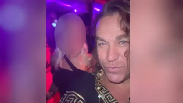 Θεσσαλονίκη: Ο Τρύφων Σαμαράς διασκέδαζε με την  45χρονη ιδιοκτήτρια της  Porche πριν το τροχαίο – «Με άφησαν στο ξενοδοχείο και έφυγαν» (βίντεο)