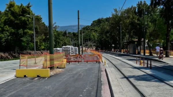 Δήμος Αθηναίων: Σύγκρουση με τρία υπουργεία για τη Βασ. Όλγας, που παραμένει κλειστή για τα οχήματα