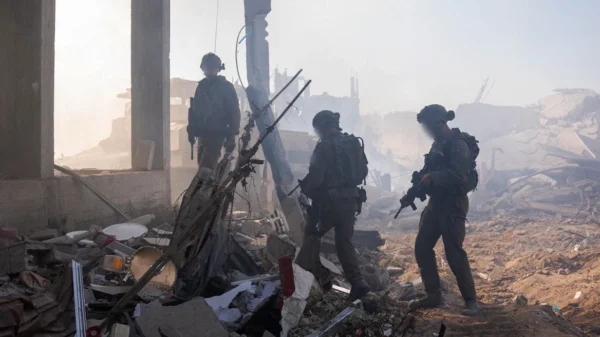 Τα πρώτα βίντεο από την έφοδο των IDF στην πόλη της Γάζας – «Εξαλείφουμε τρομοκράτες», λέει το Ισραήλ – Συνεχίζεται η μεγάλη έξοδος των Παλαιστινίων