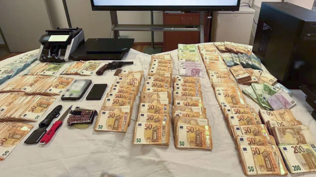 Κύκλωμα λαθρεμπορίας καυσίμων: Πώς λειτουργούσαν οι 2 ομάδες – Πάνω από 3 εκατ ευρώ τα κέρδη – Οι διαδρομές των παράνομων φορτίων (εικόνες&βίντεο)