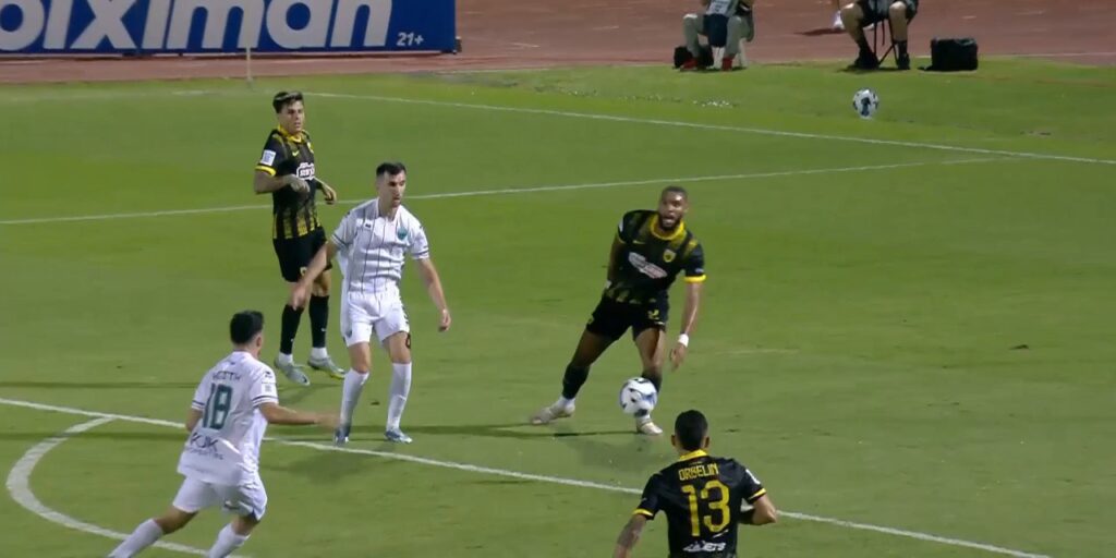Λεβαδειακός – ΑΕΚ 0-1: Ο Κοϊτά έσπασε το «τείχος» που βρήκε η Ένωση στην Βοιωτία