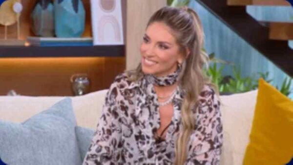 Αθηνά Οικονομάκου: «Στη ζωή μου υπήρχαν περισσότερα σκοτάδια παρά φως» (βίντεο)