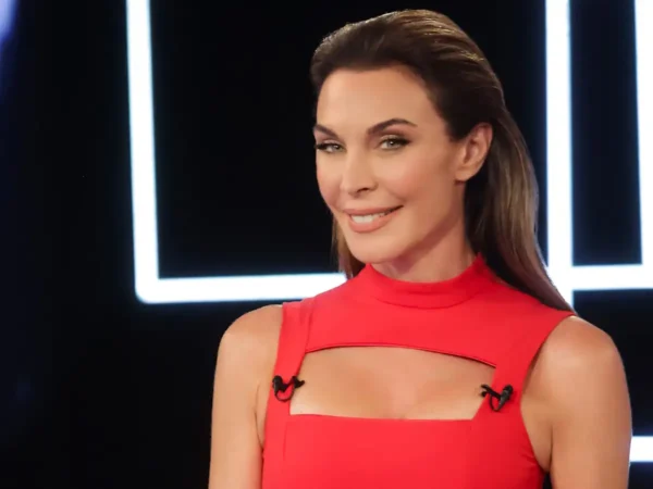 Τατιάνα Στεφανίδου: Η ζωή με τον Νίκο Ευαγγελάτο και η εξομολόγηση για τα παιδιά τους που έφυγαν για σπουδές