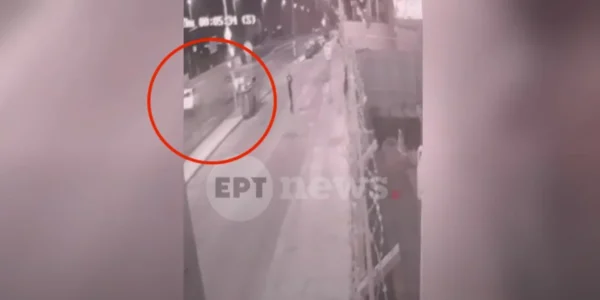 Λεωφόρος Βουλιαγμένης: Βίντεο- ντοκουμέντο από την καραμπόλα 4 αυτοκινήτων με μια 64χρονη νεκρή