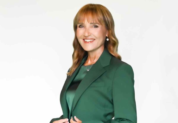 Δημοσκόπηση του Star και της GPO στο Κεντρικό Δελτίο Ειδήσεων με τη Μάρα Ζαχαρέα