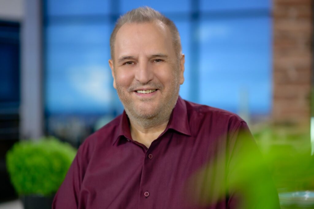 «Chef στην κουζίνα σας»:  Στριφτάρια με σφολιάτα, πιπεριές και τυριά,σπιτικά ζυμαρικά και βελούδινο σοκολατένιο σουφλέ